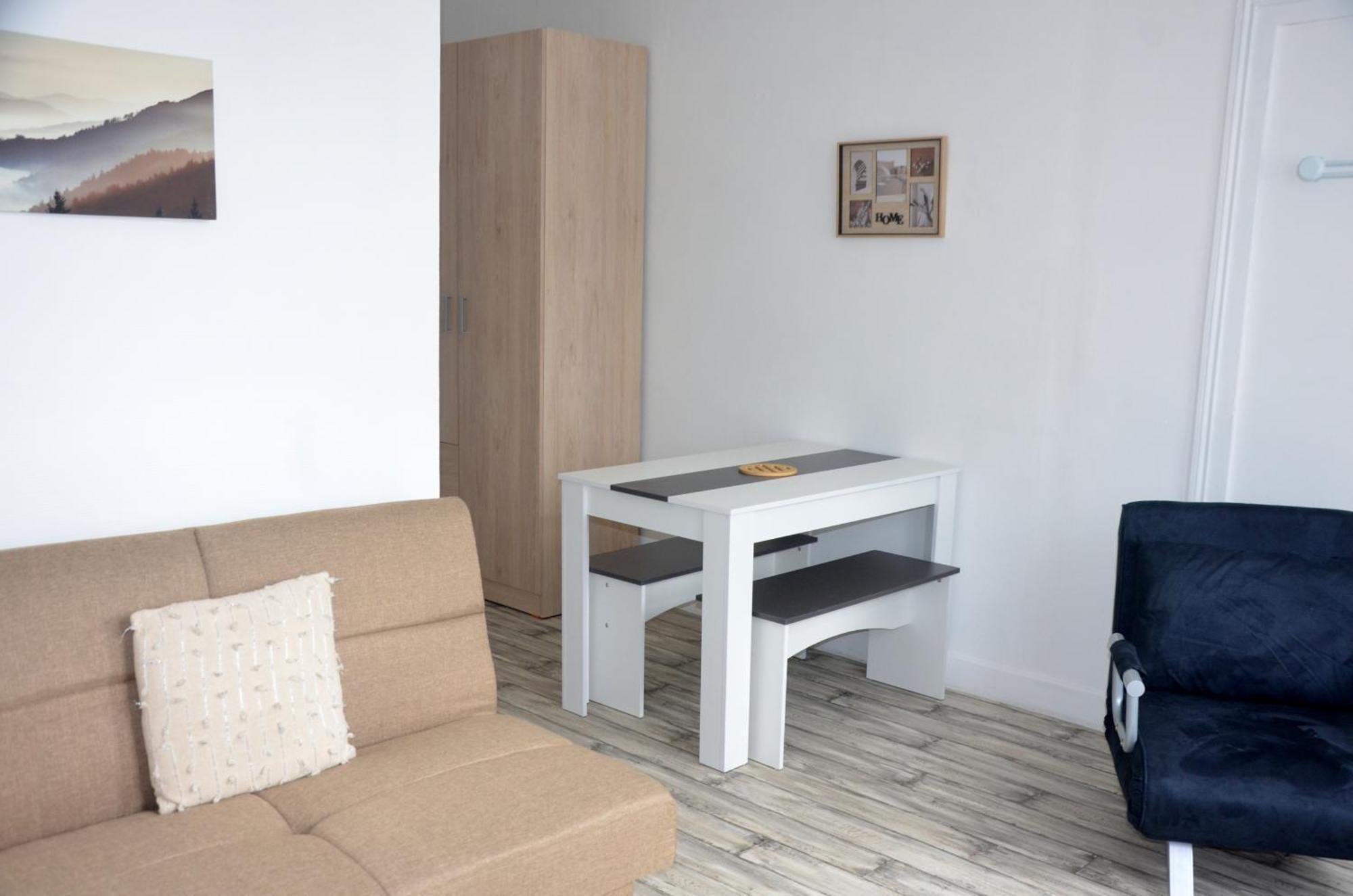 Studio "Au Bord De L'Eau" 2 Chambon-sur-Voueize Kültér fotó