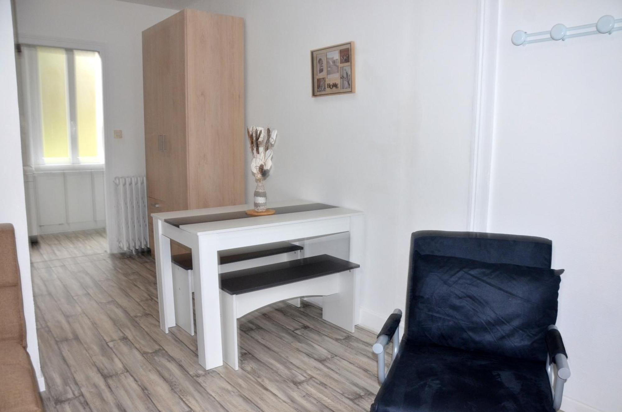 Studio "Au Bord De L'Eau" 2 Chambon-sur-Voueize Kültér fotó